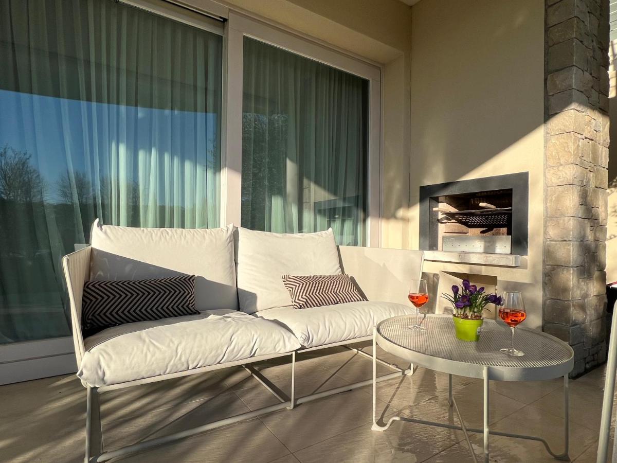 Paganini Suites And Apartments Sirmione Eksteriør bilde