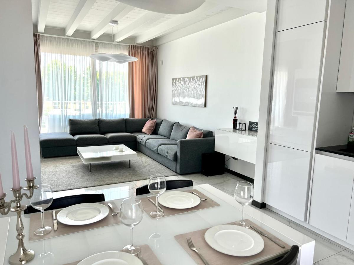 Paganini Suites And Apartments Sirmione Eksteriør bilde