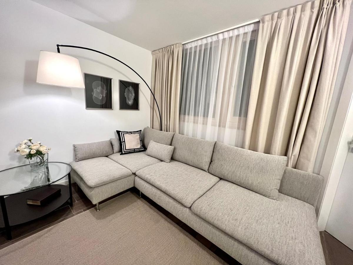 Paganini Suites And Apartments Sirmione Eksteriør bilde